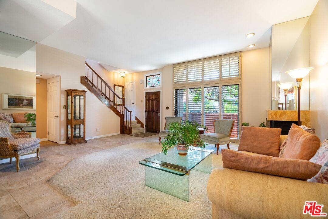 802 3rd St 2BR Santa Monica La