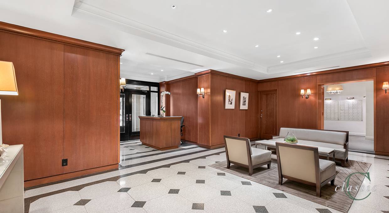 A bright sunny one bedroom for you with city views facing west, 15J has prewar charm, from the moment you see the entry foyer.