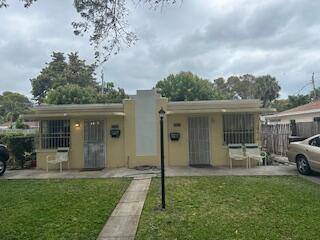 Investor special ! Tenant occupied on a month to month lease income from day one.