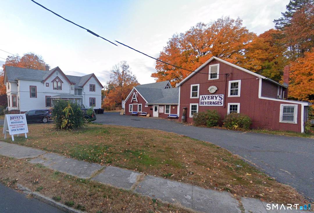 The Historic famous Avery's Soda Property is available to purchase.