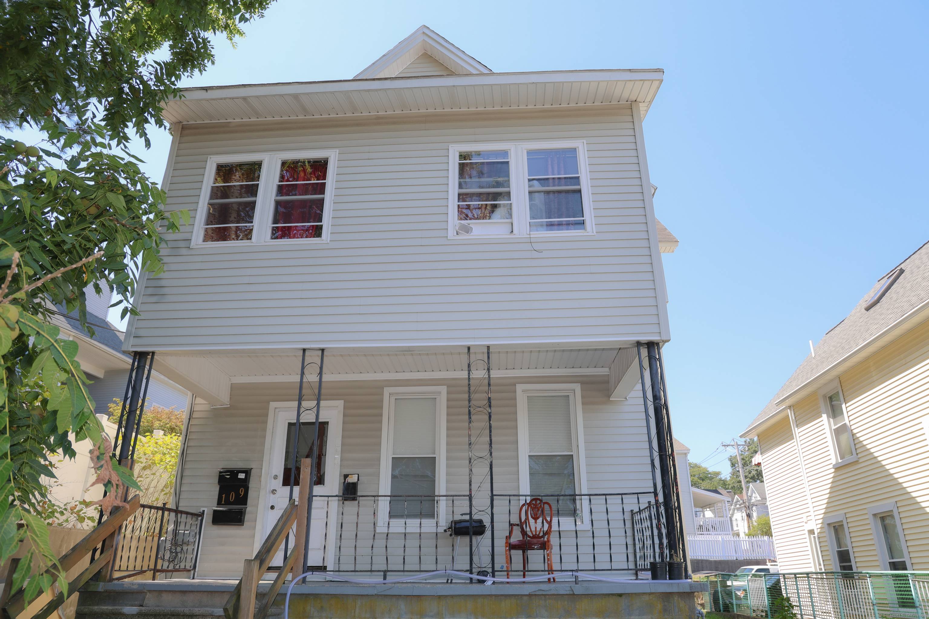 Welcome to this bright and spacious 5 bedroom, 2 full bathroom apartment at 109 Flax Hill Rd, Unit 2 in Norwalk.