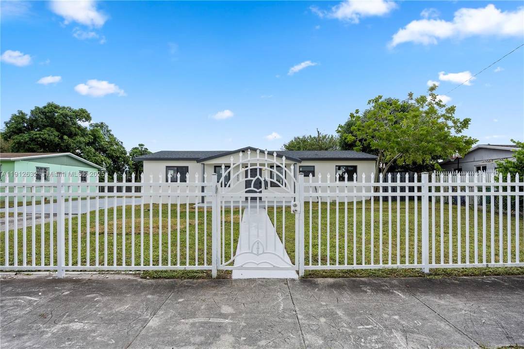 Renovated 3 2 w open kitchen with shaker cabinets, callacata counters amp ; island, New stainless appliances, and Brand new W amp ; D.
