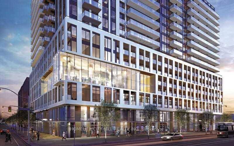 Welcome To The Dundas Square Gardens Condo !