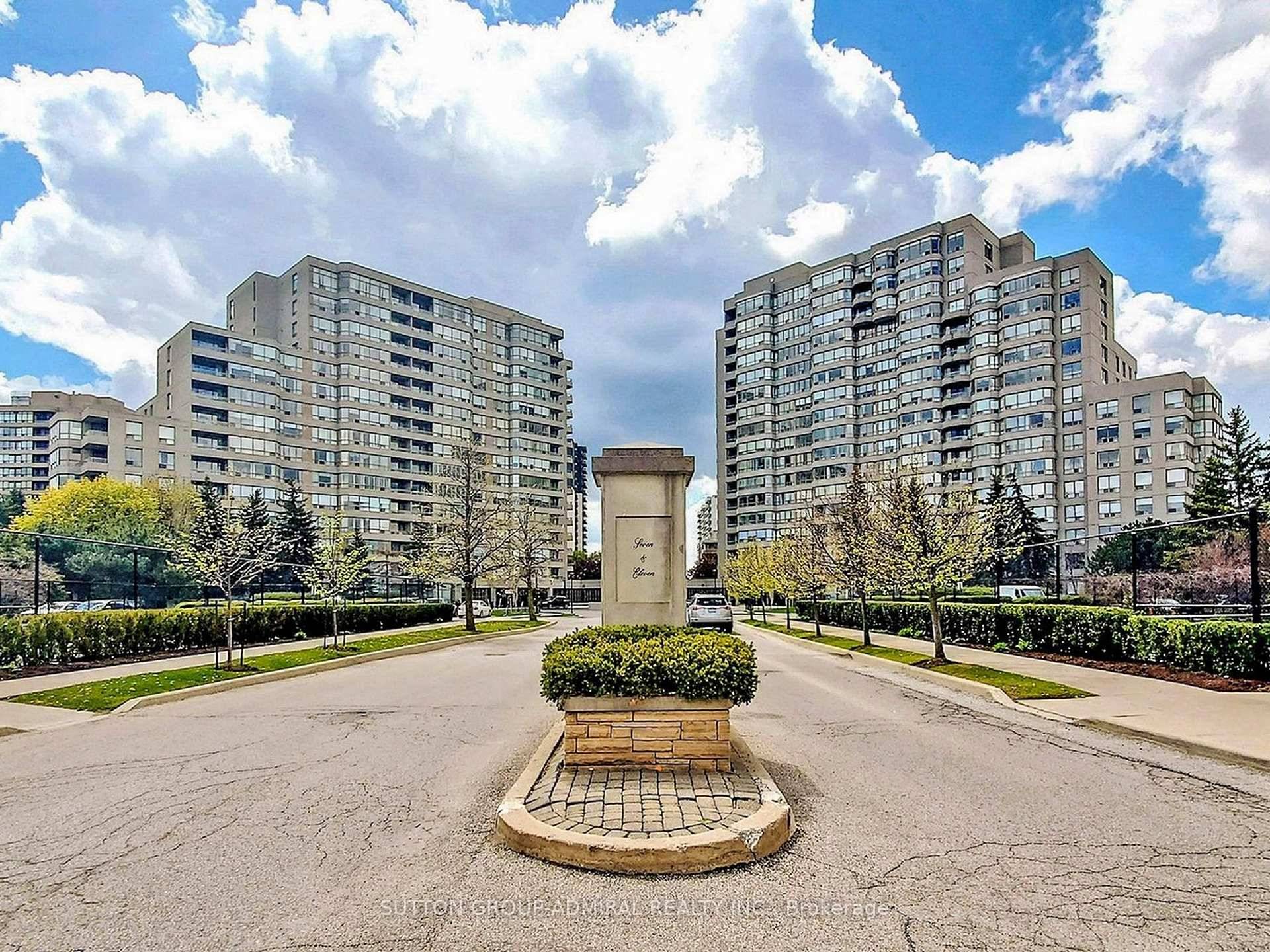Fully Renovated Top To Bottom, Professionally Designed With High End Custom Finishes Like Crown Mouldings, Wainscotings, Vinyl High End Herringbone Waterproof Floorings And Brand New Modern Baseboards, A Lot Of ...