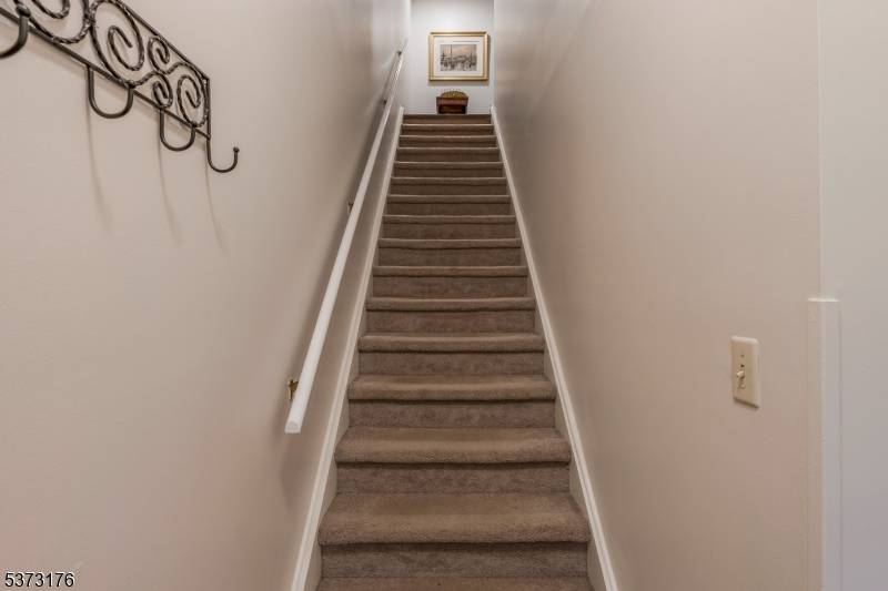 18 Oak Knoll provides PEACE OF MIND WITH A 1 YEAR OLD HVAC, BRAND NEW VINYL FLOORING FRESHLY PAINTED FOR THE NEW FORTUNATE BUYER.