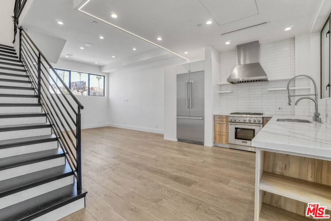 1445 1/2 N Martel Ave 3BR Hollywood Hills East La