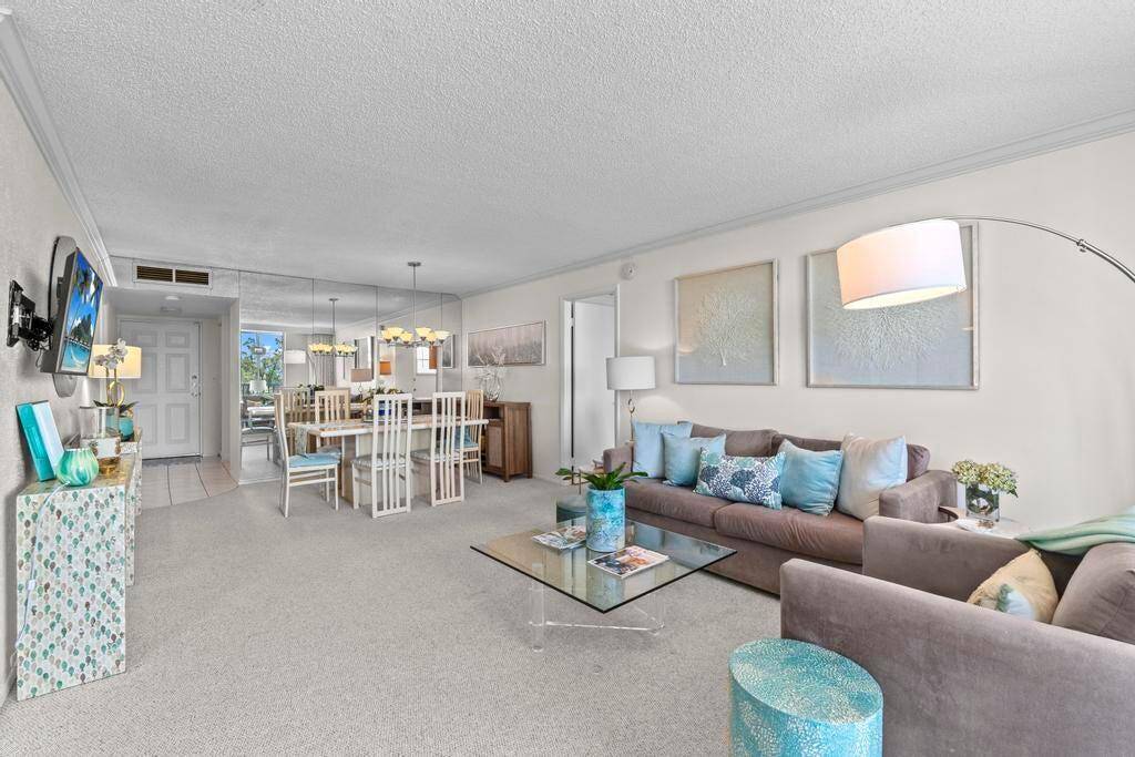 This condominium and its association's FINANCIALS HAVE BEEN REVIEWED by the Matt Weaver Team and may be eligible for a down payment as little as 3.