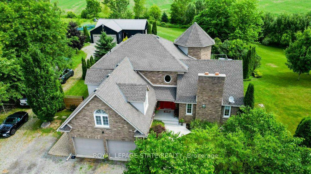 Beautiful and secluded 19.