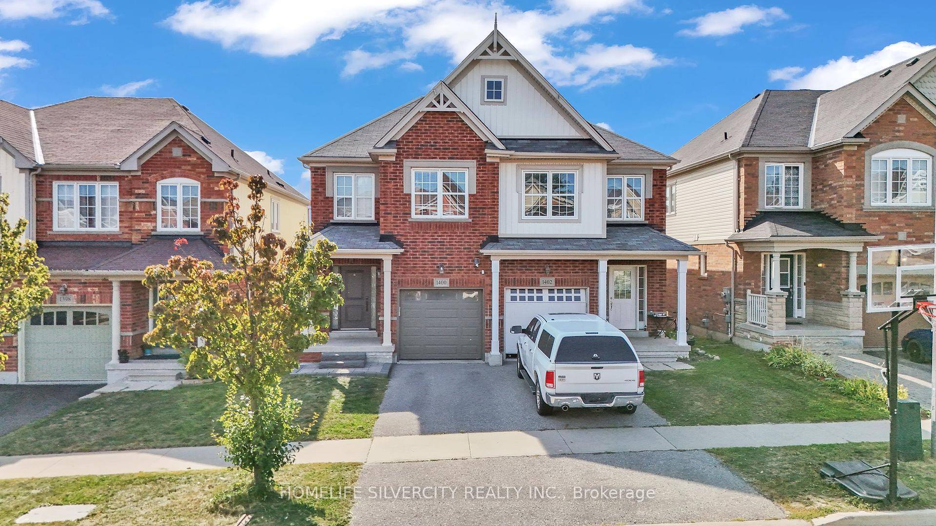 Prime location. Be part of the best community in a family friendly neighborhood.