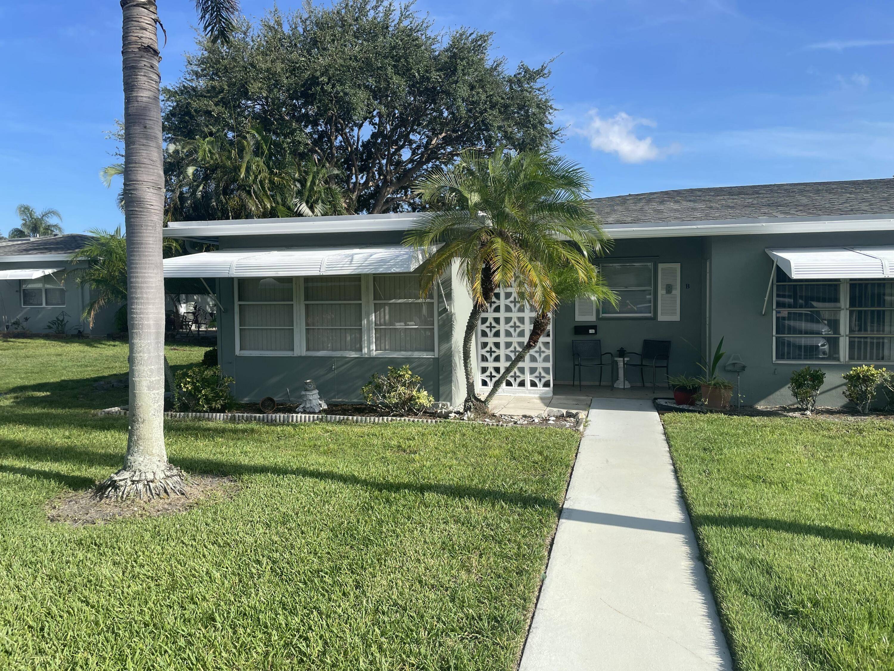Investor Handyman Special Minutes from Downtown Delray !