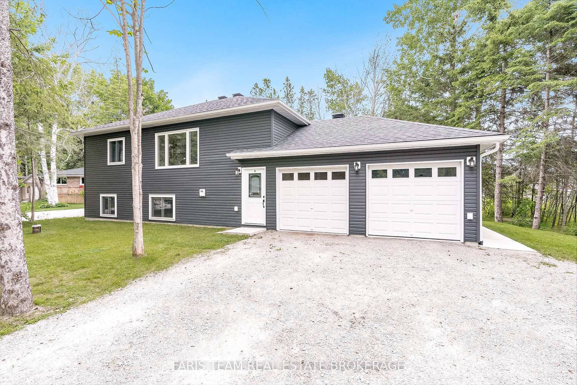 Top 5 Reasons You Will Love This Duplex 1 Designed with versatility in mind, this home features two completely self contained units, each with its own entrance, utilities, and laundry, ...