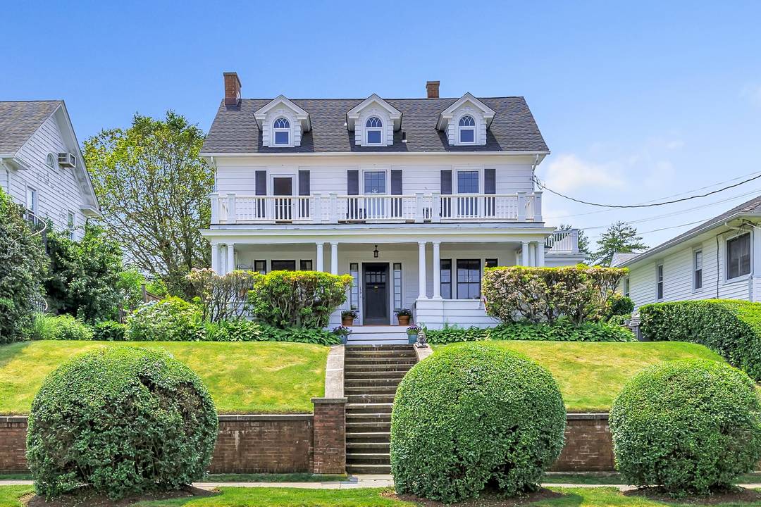 An exceptional coastal compound overlooking Milford Harbor, this one of a kind waterfront estate features a main residence with thoughtful updates plus a fully detached Nantucket inspired guest house and ...