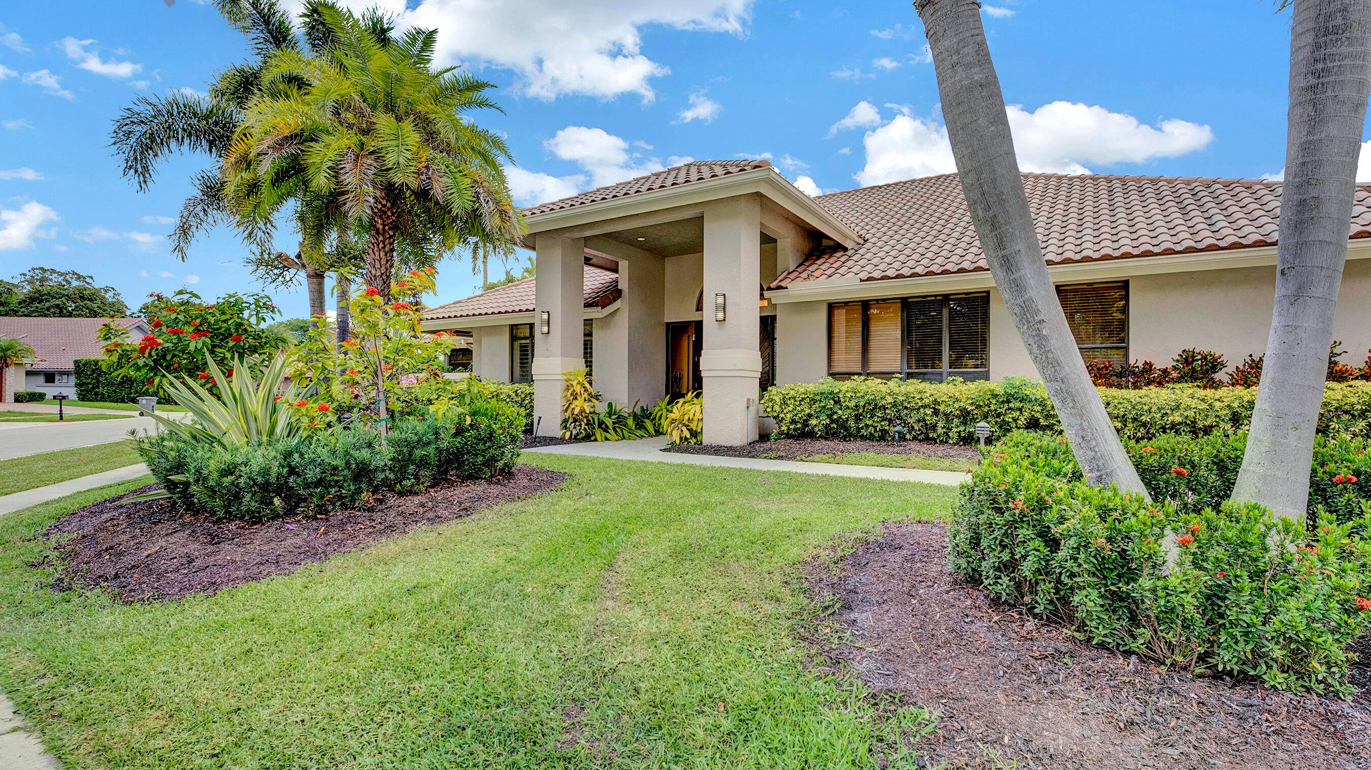 Located in the exclusive Encantada section of Boca Pointe Discover your opportunity to own one of the largest single story homes in the coveted Encantada section of Boca Pointe.