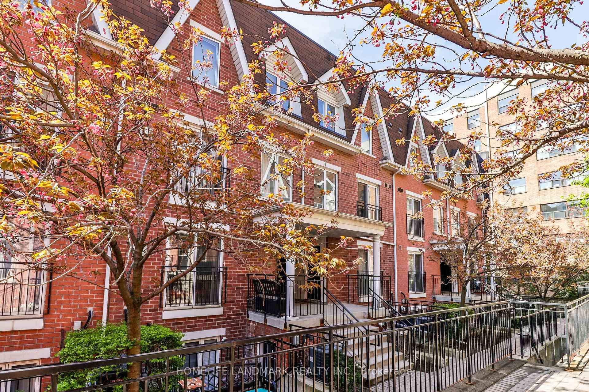This meticulously cared for Townhouse is ready for a new owner !