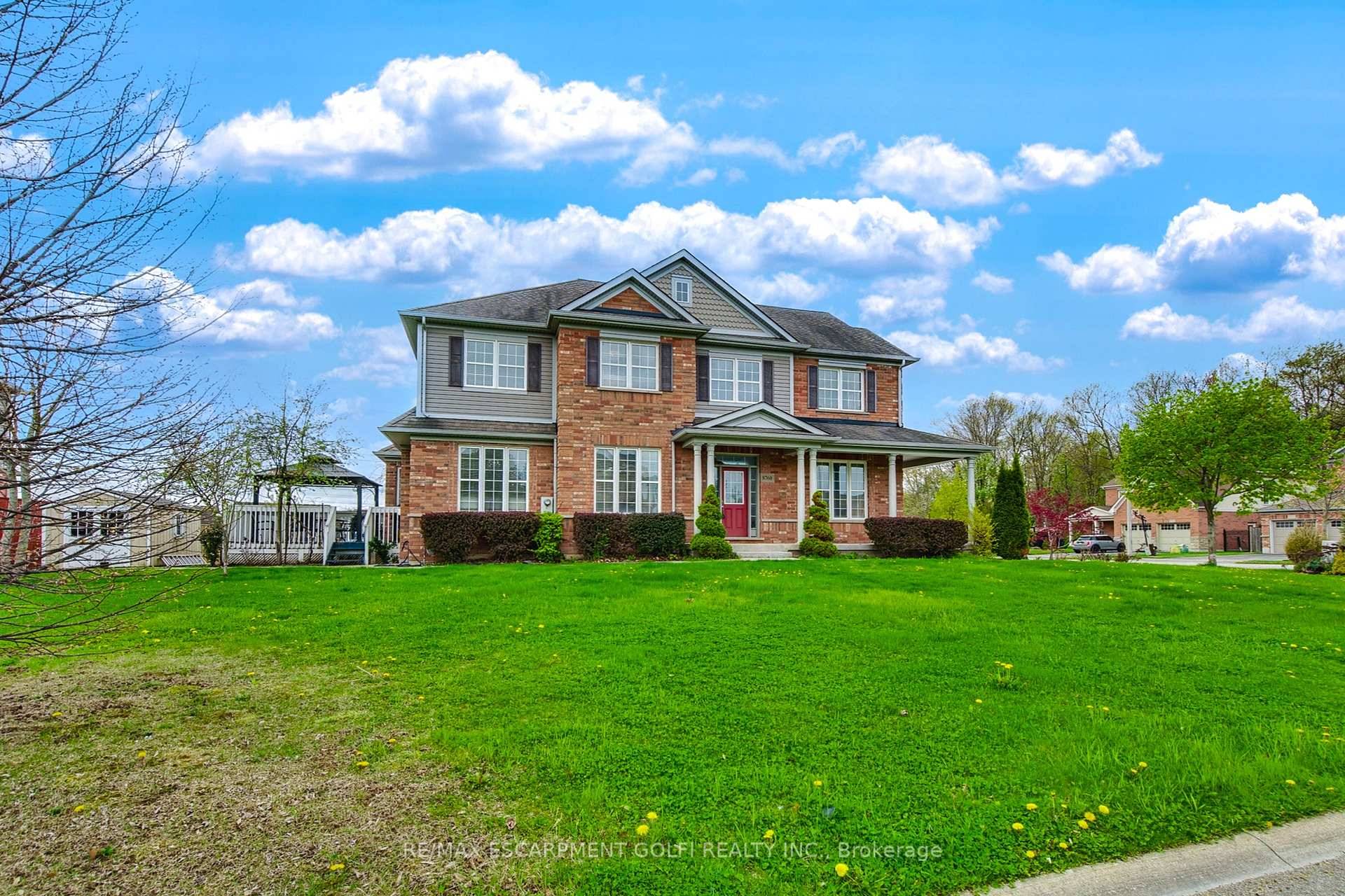 Welcome to 8760 Milomir Street, a beautifully maintained 5 bedroom, 4 bathroom home nestled in one of Niagara Falls most sought after family neighborhoods.