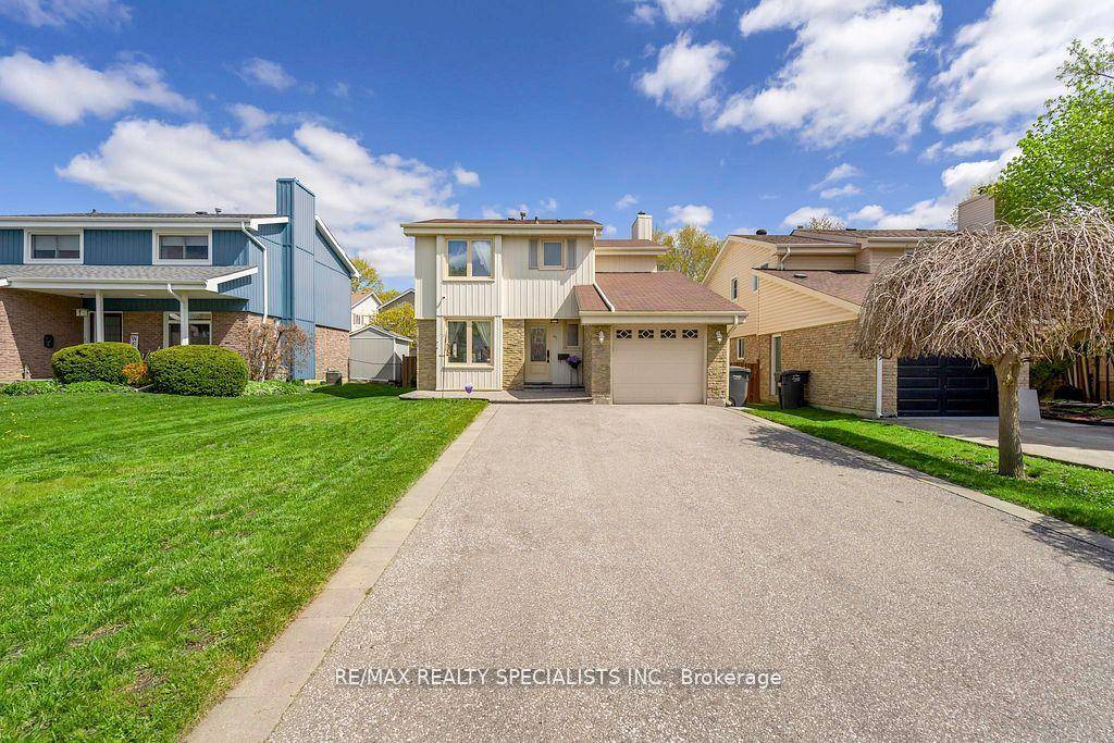 Beautiful and well maintained 3 bedroom, 3 bathroom detached home with income potential in the desirable Heart Lake West community !