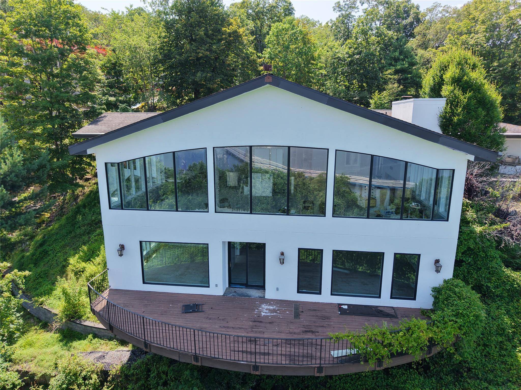 Buyers, Bring Your Vision and Contractor !