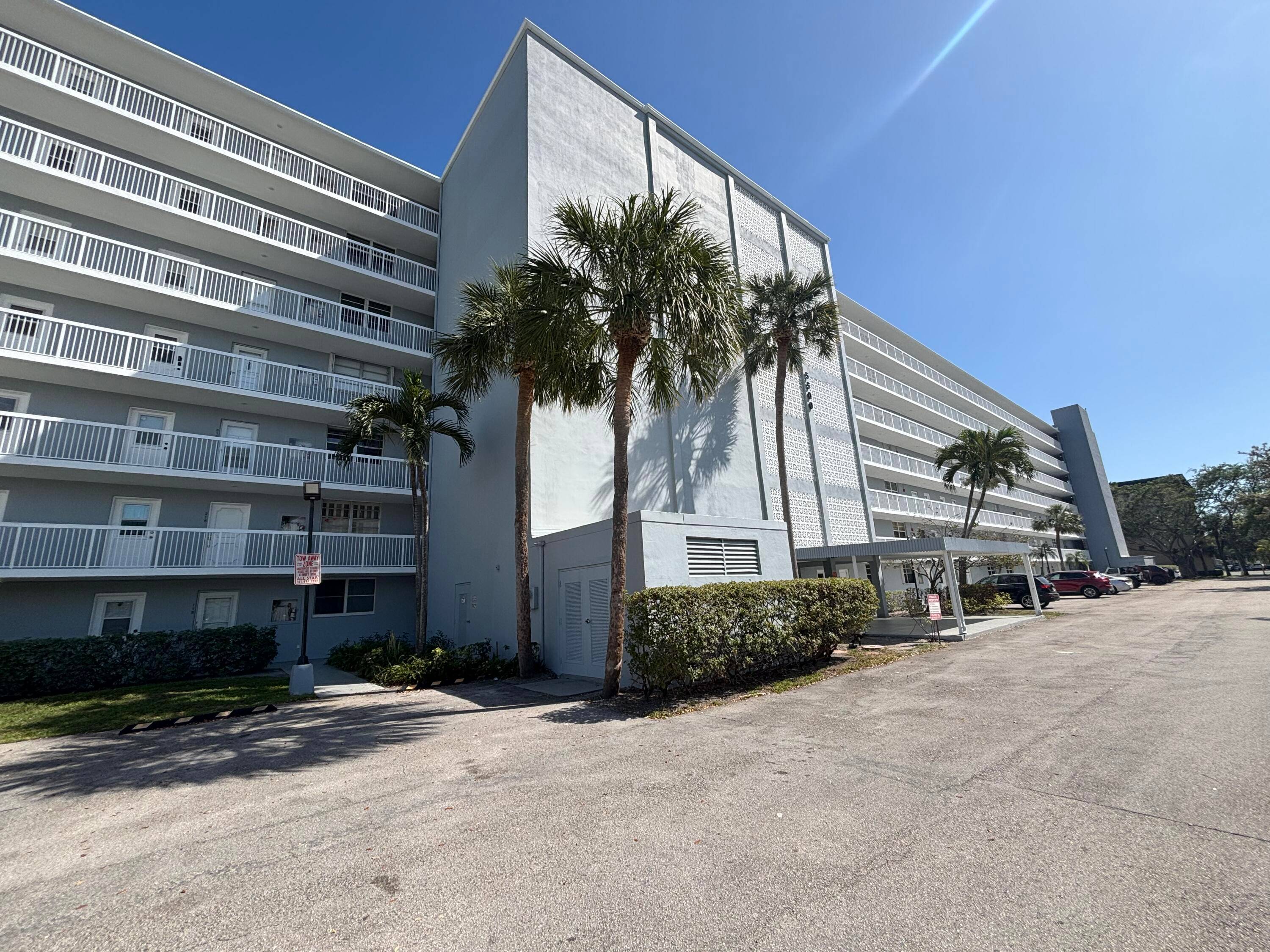 Wow ! Totally upgraded 1st floor 2 2 end unit located right next to laundry lobby in this recently completely renovated restored building, including new roof, no age restrictions all ...
