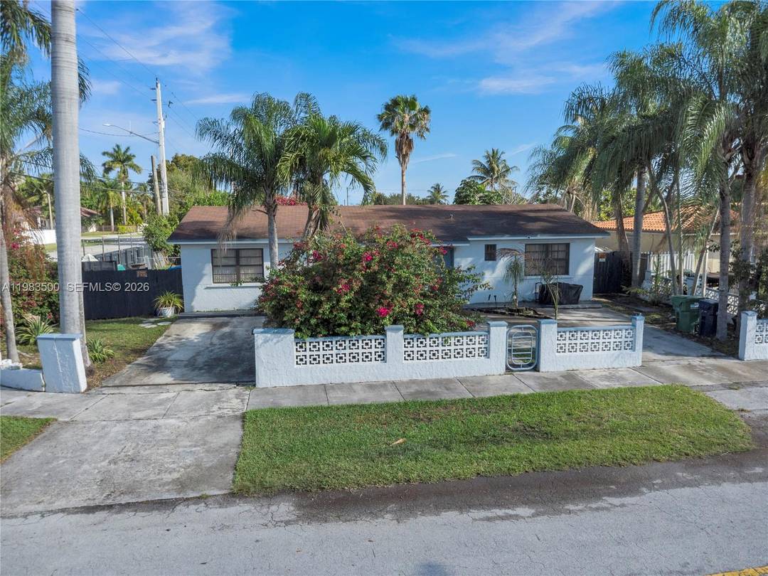 Excellent location ! Corner lot home located on a cul de sac with canal views and NO HOA.