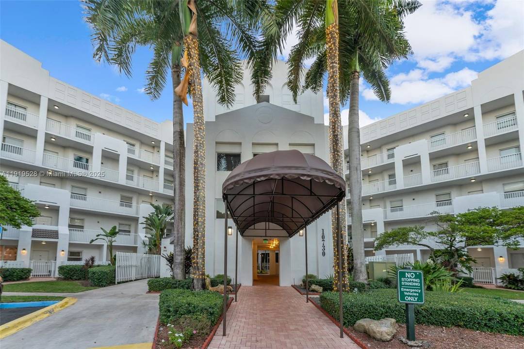 Great opportunity to own in Doral's most prestigious and exclusive gated community, Doral Isles !