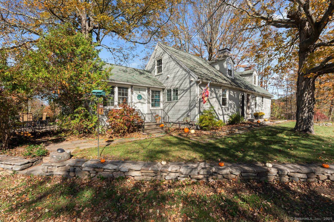 Prepare to be amazed ! This circa 1740 Cape has been beautifully renovated and thoughtfully transformed while preserving all the warmth and charm that New Englanders cherish in an antique ...