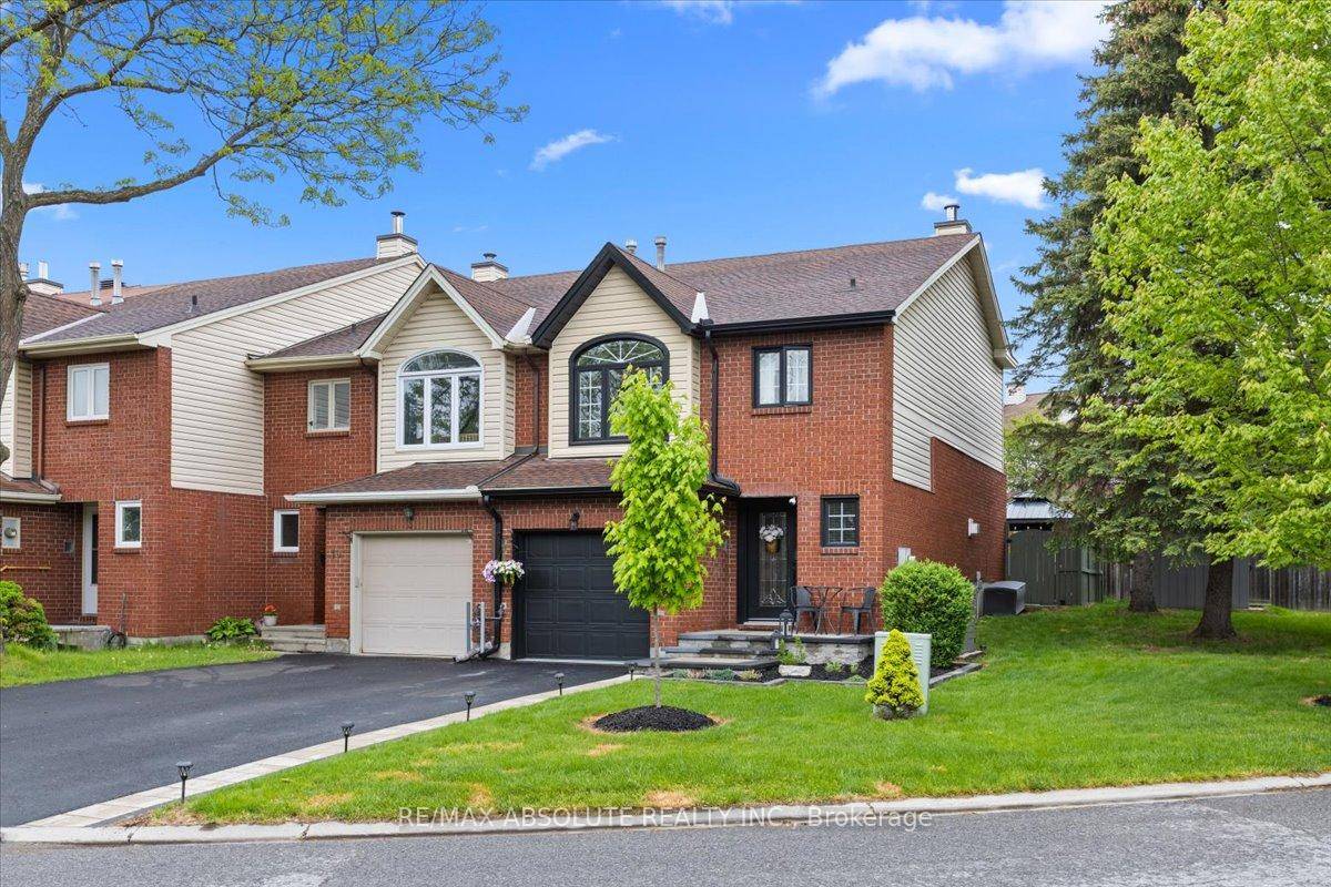 LOCATION, LOCATION ! Park like feel amp ; an entertainer's DREAM backyard that is ALMOST 80 FEET WIDE across the back amp ; has 4 MATURE trees on the lot, ...