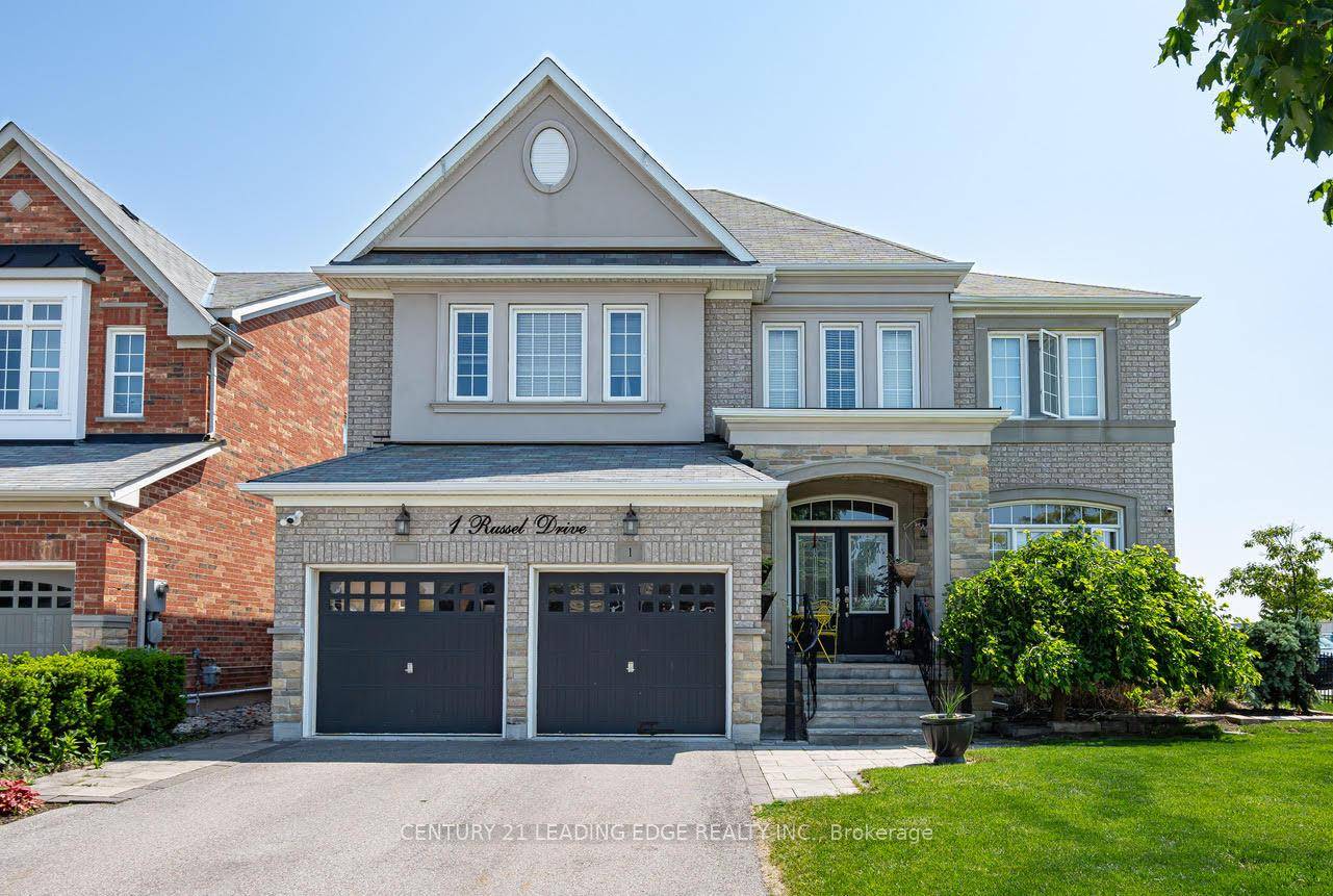 Big, Bright Detached 5 bedroom home 3646 sqft MPAC situated on an extra large premium corner lot, 58ft x 115ft.