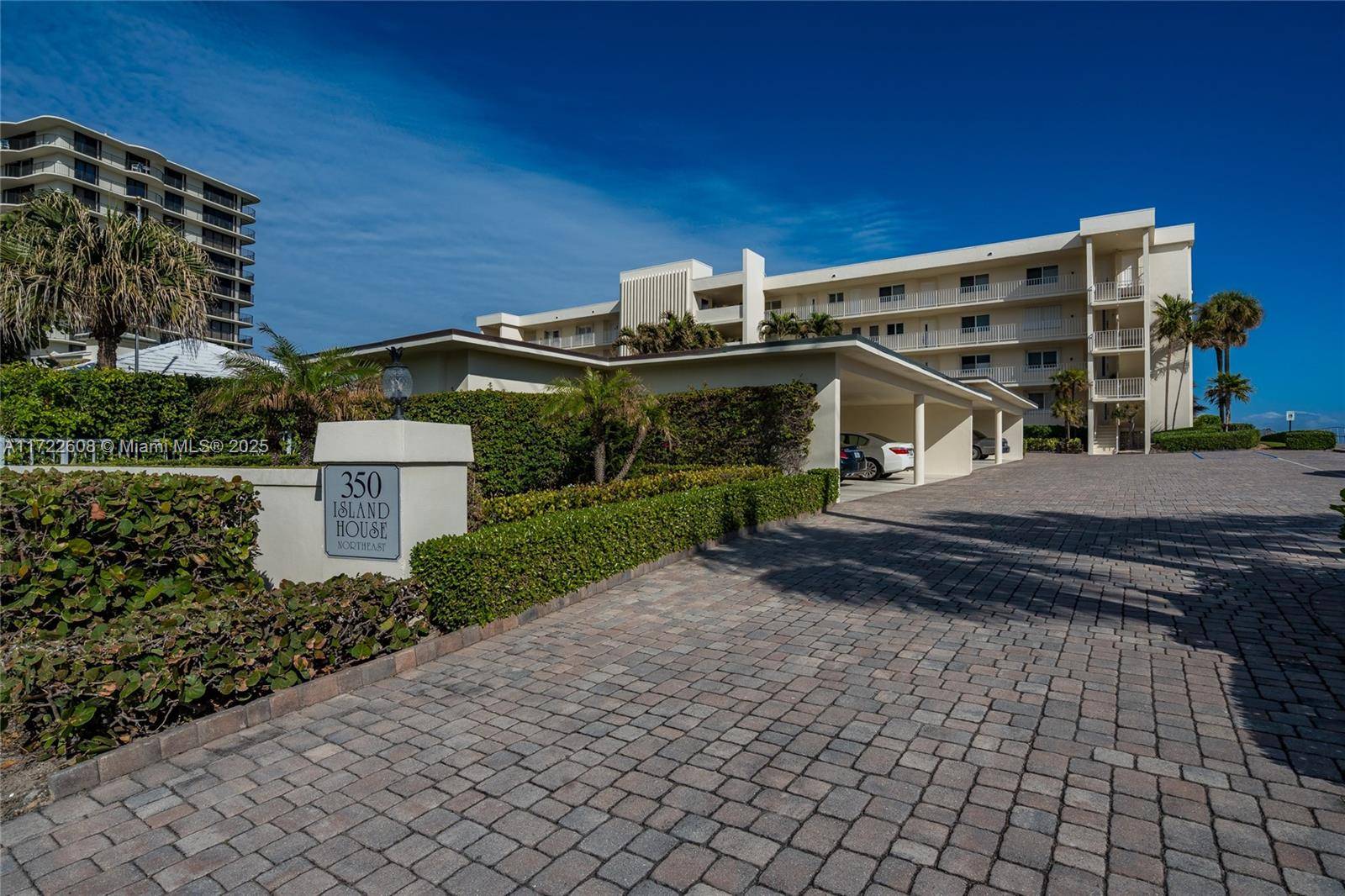 Extremely desirable 2Br 2Ba offering breathtaking wide open Oceanfront views !