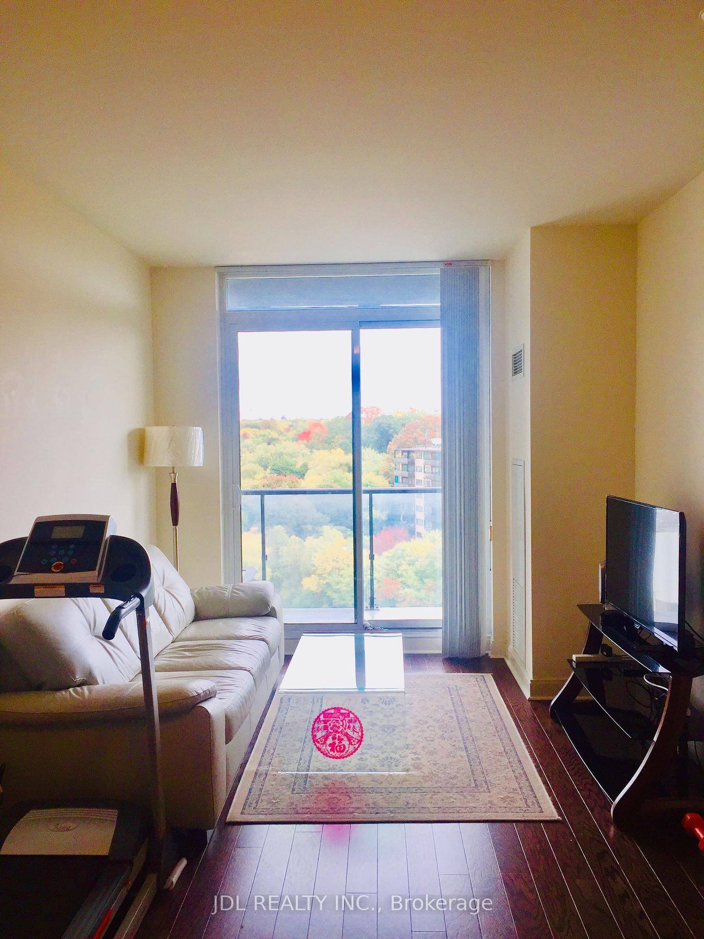Milan Condos In The Heart Of Yorkville, Spacious 1 1 Unit, 676 Sqft.