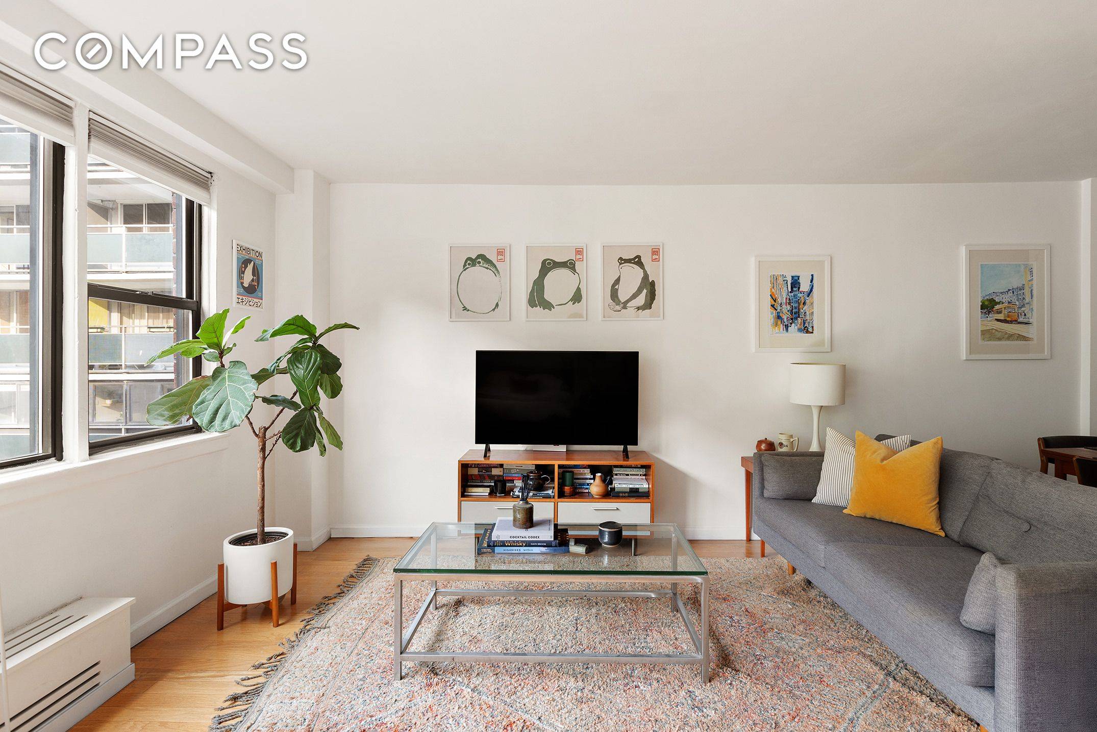Welcome to this expansive and serene alcove studio in the heart of Gramercy.