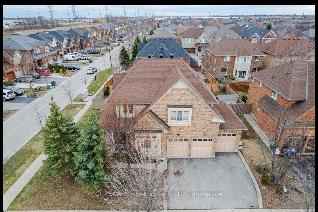 Impressive Large 2 Bedroom Den, Basement for Lease in Churchill Meadows triple garage property.