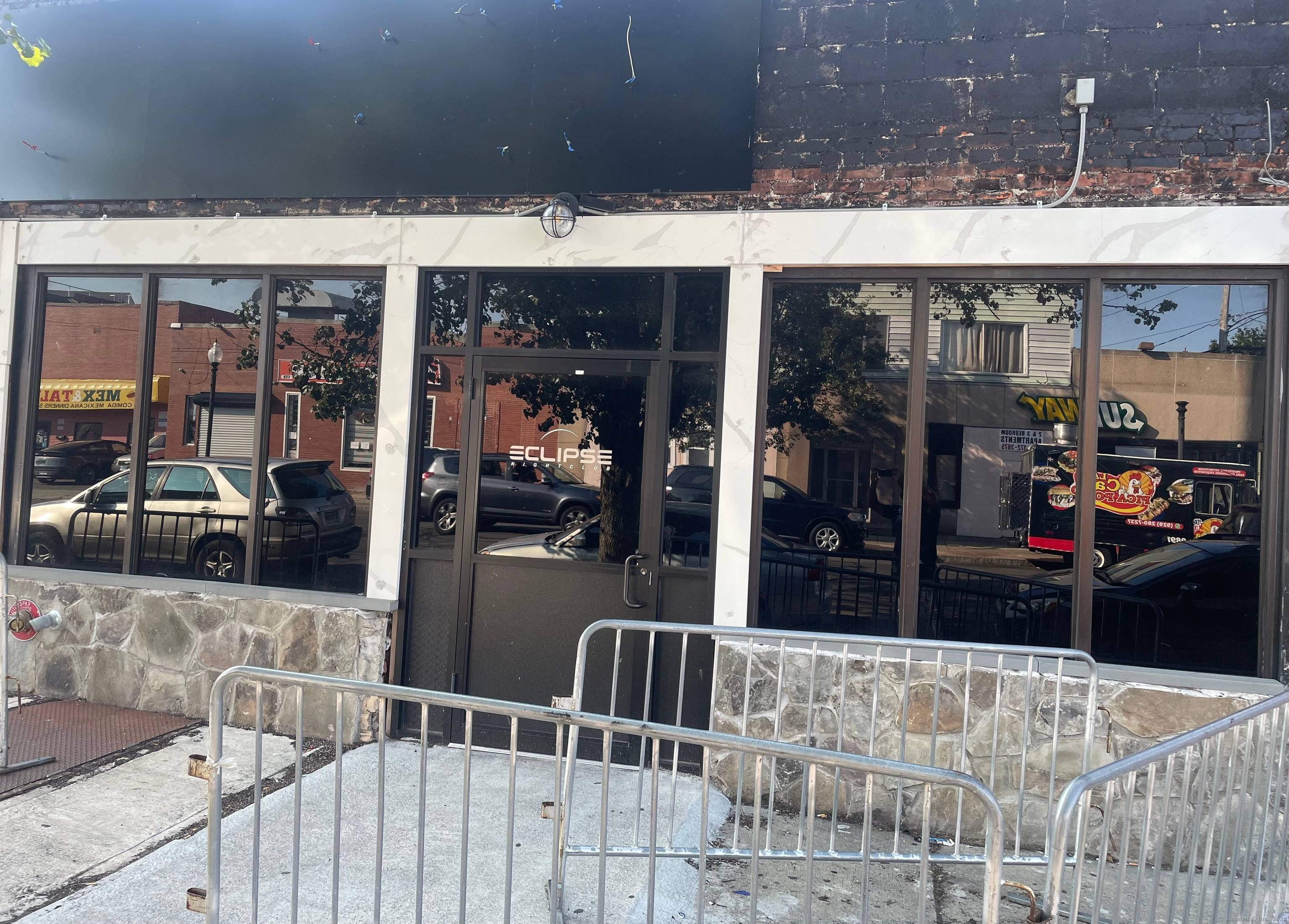 Turnkey Lounge Bar Business Opportunity Bridgeport, CT Excellent lease required opportunity to operate a fully equipped lounge bar in a high traffic area of Bridgeport.