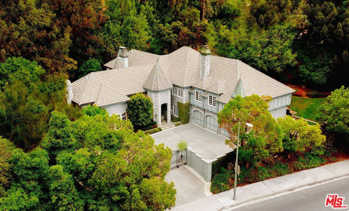 10101  W SUNSET BLVD Bel Air LA