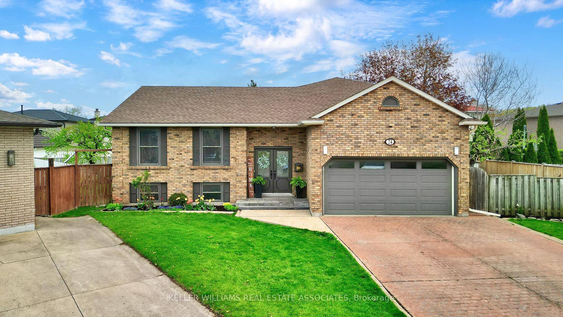 Welcome to your next family home !