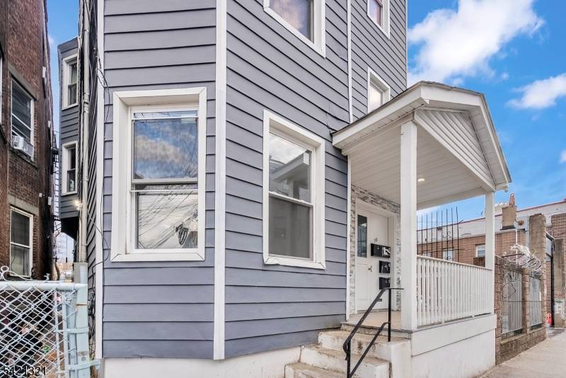 Investor alert huge income producing 3 family located on the Eastside of Paterson featuring high ceilings throughout.