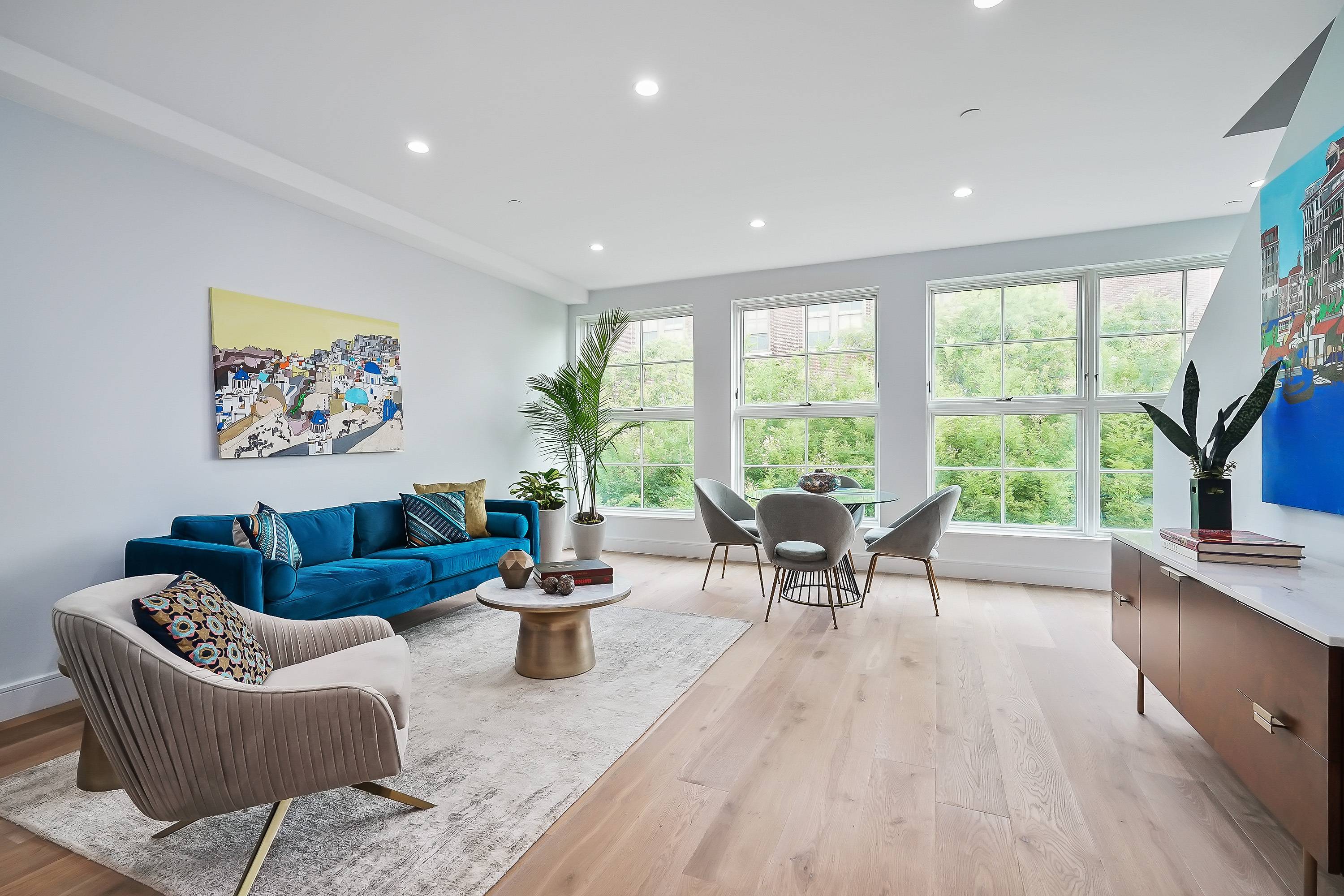 WELCOME HOME TO THE BEST VALUE IN LUXURY.