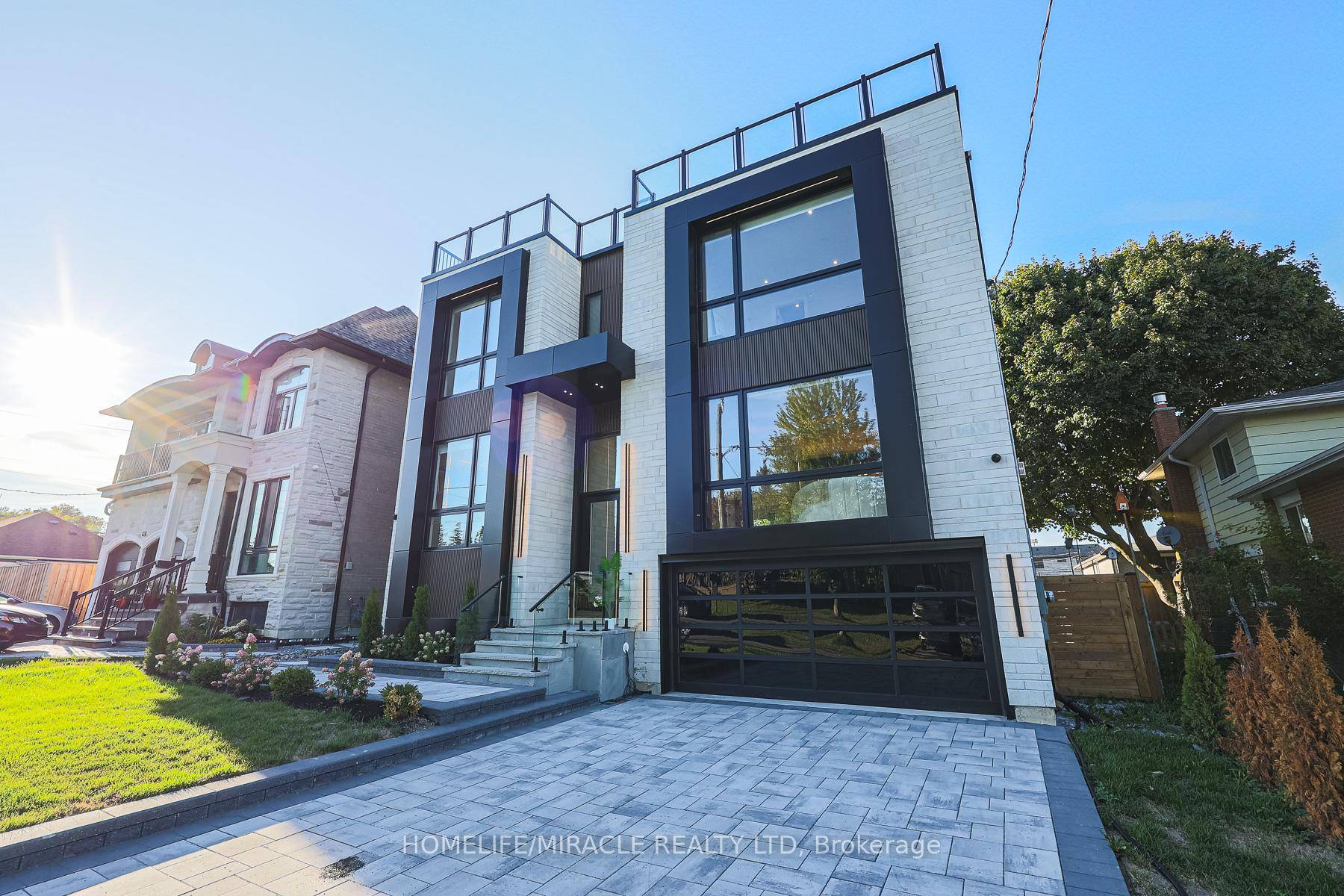 Welcome To 636 Annland Street, An Architectural Masterpiece Nestled Within Pickering's Prestigious Waterfront Community.