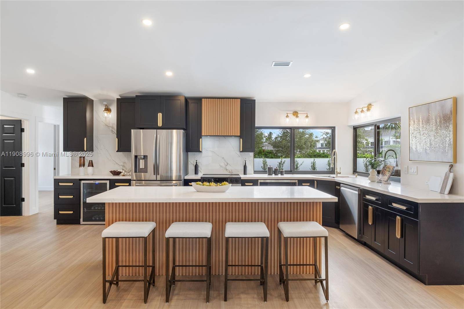 Glamorous Modern Retreat in Boca Raton on an Expansive 10, 920 Sq.