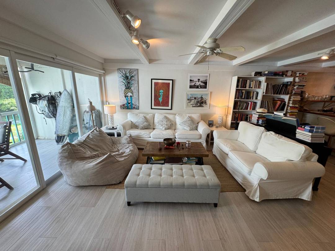 WEST BAY STRET Condo New-Providence