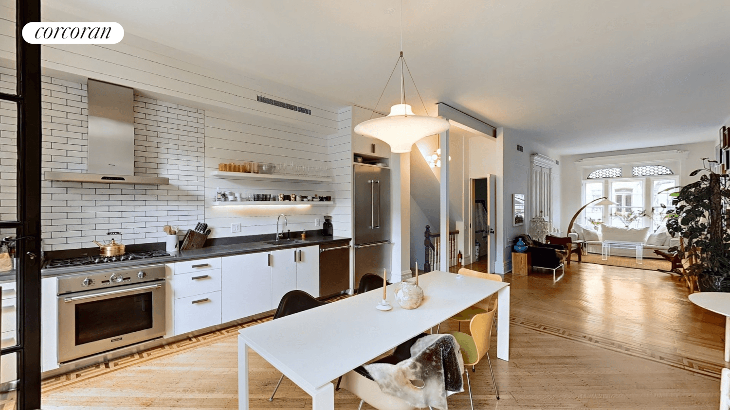 A Sun soaked Sanctuary Short Term Rental available July 1 Oct.
