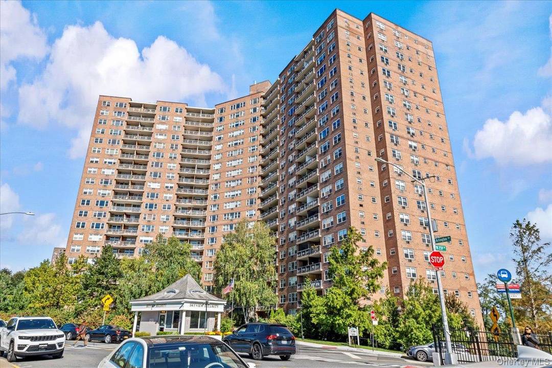 SPONSOR UNIT NO BOARD APPROVAL Refined Urban Living with Open Park Views Brand New Gut Renovation Two Bedrooms, One Bath with Balcony 22nd Floor Van Cortlandt Park amp ; City ...