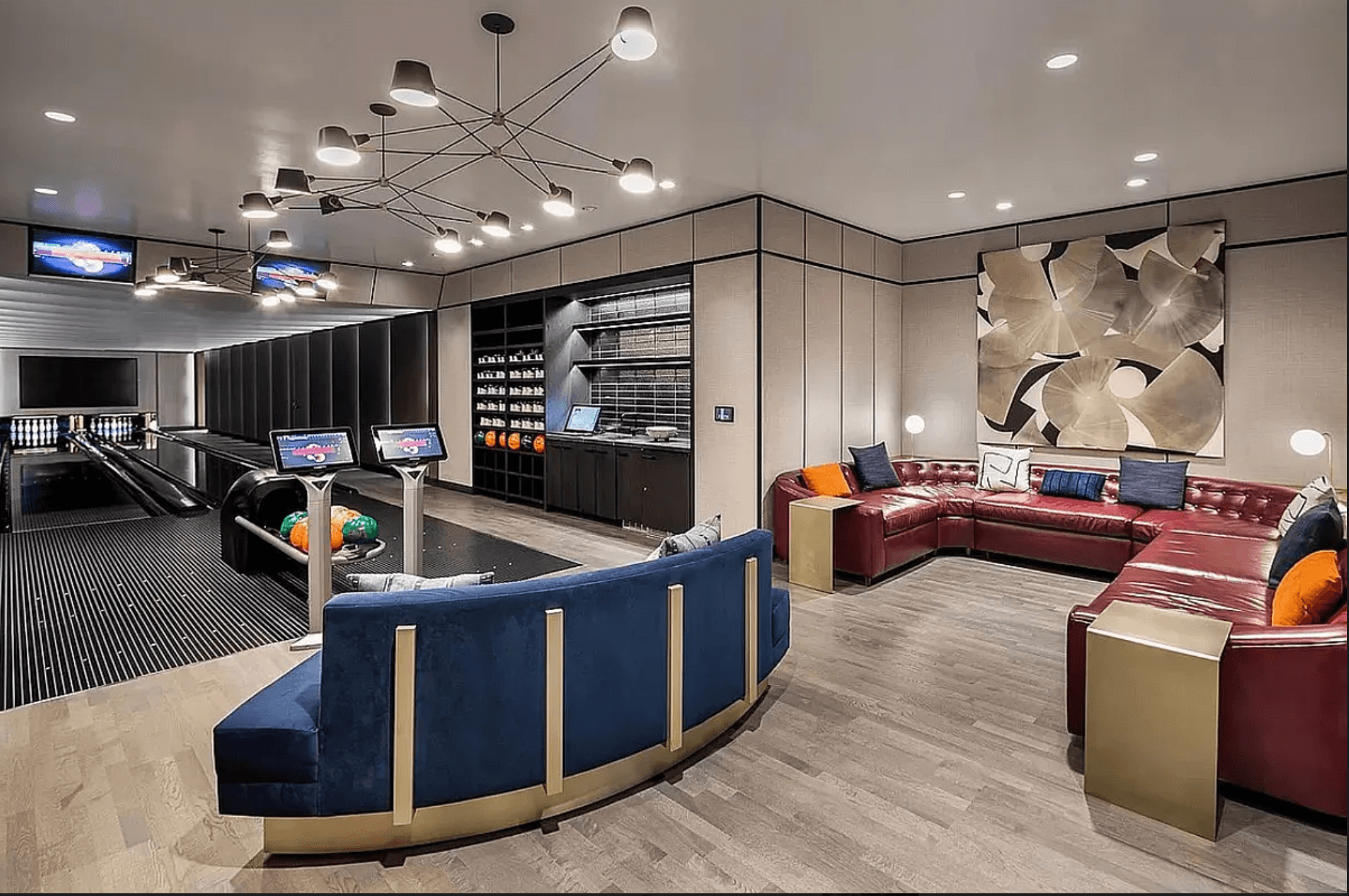 Short Term or 12 Month Lease Furnished 1BR at One Manhattan Square Experience luxury living in one of Manhattan s premier full service buildings.