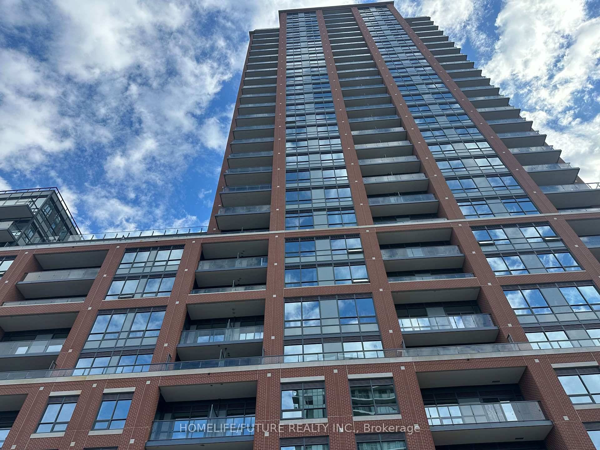 Brand New Never Lived In 1 Bd Den Condo In The Prime Location At Warden amp ; Sheppard.