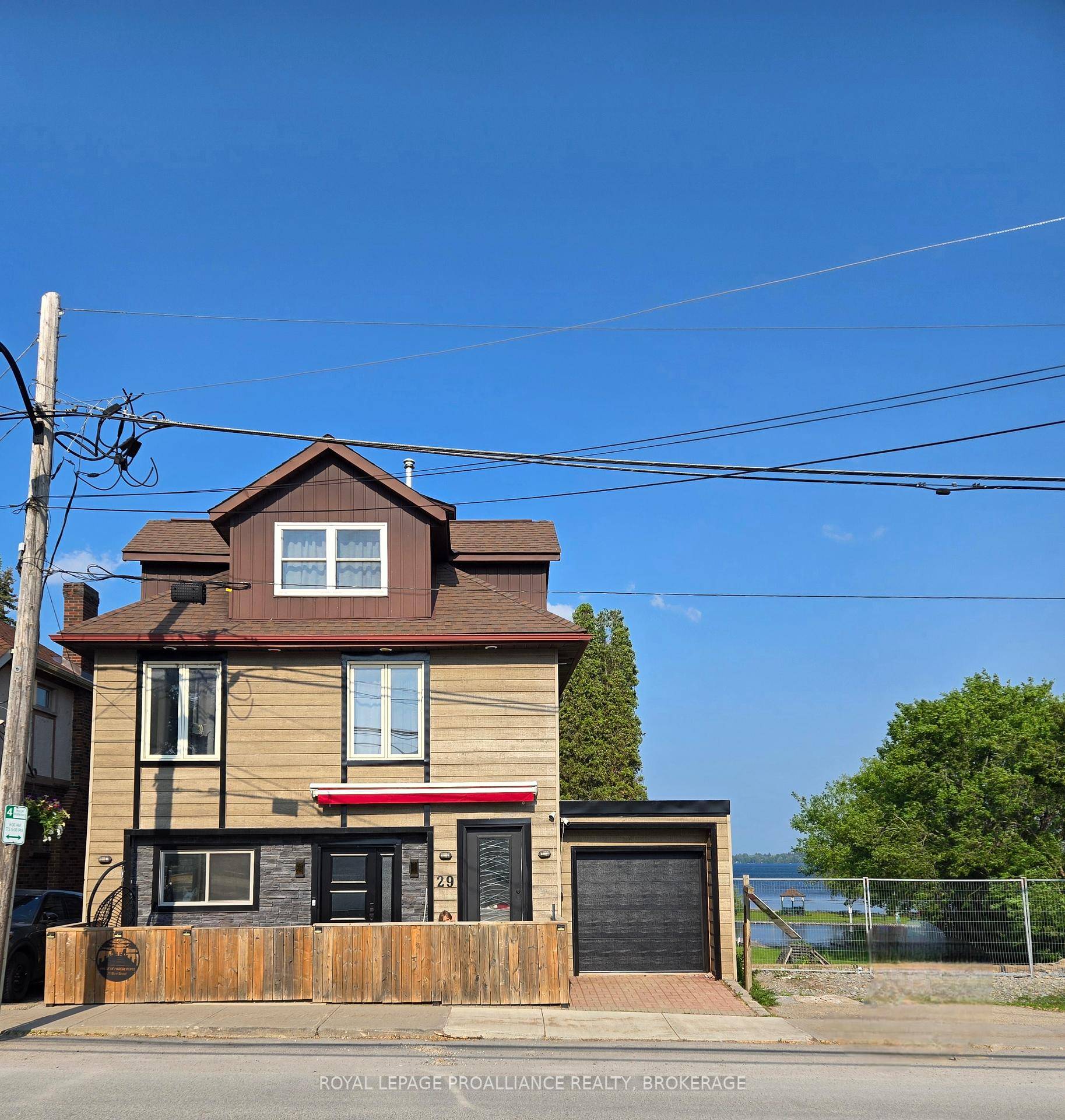 Beautiful home sitting on the western shore of Upper Rideau Lake !
