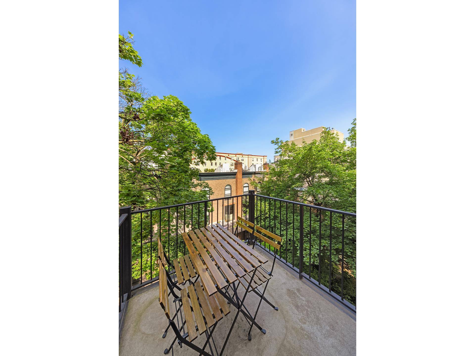 186 Clinton Avenue, 4B Historic Character Meets Thoughtful Design Located in a grand 1891 limestone mansion designed by Montrose W.