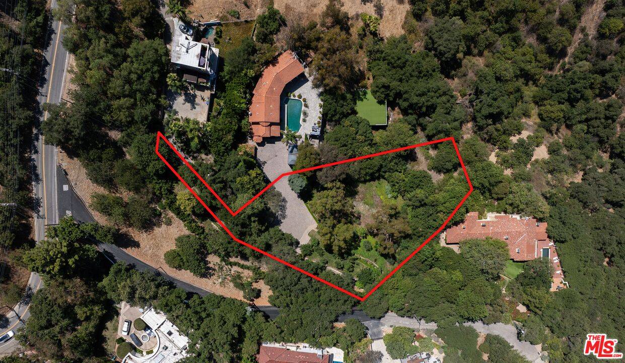 13345 Mulholland Dr Beverly Hills Post Office | B.H.P.O. La