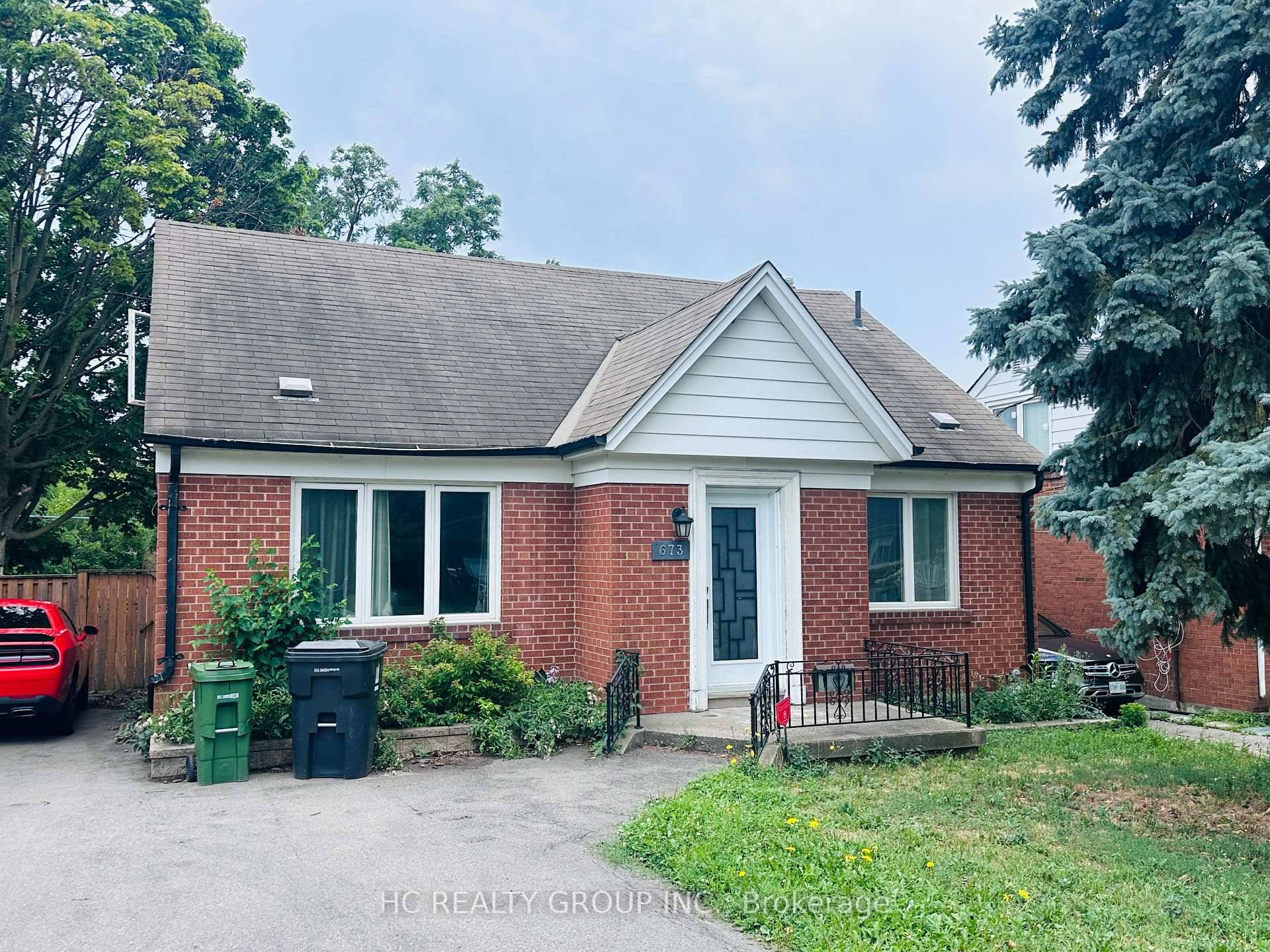 Welcome to 673 Glengrove Ave W, a beautifully maintained detached home situated on a generous 46ft x 135ft lot.