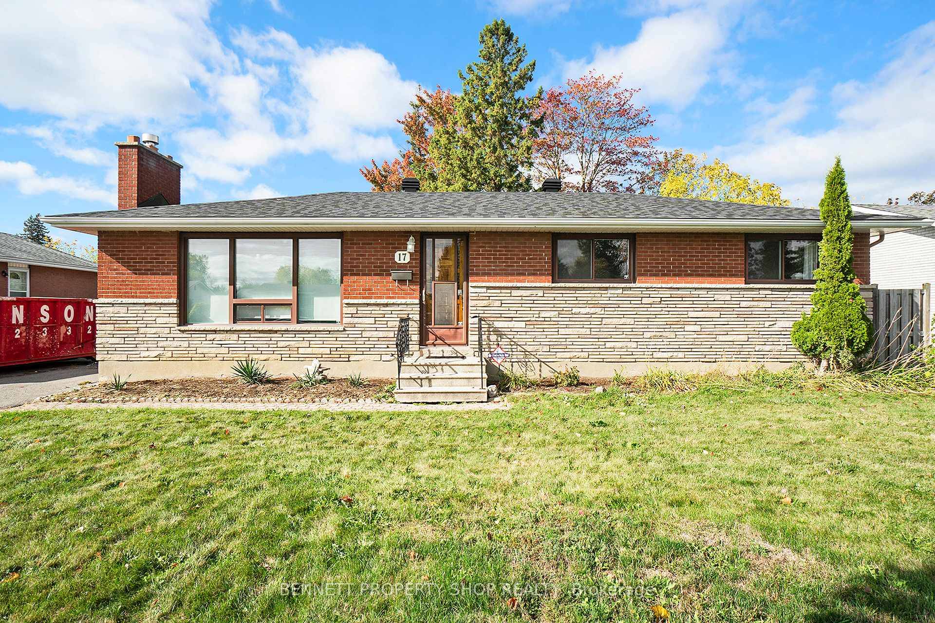 Prepare to be wowed by this breathtaking, move in ready masterpiece that radiates charm and modern elegance !