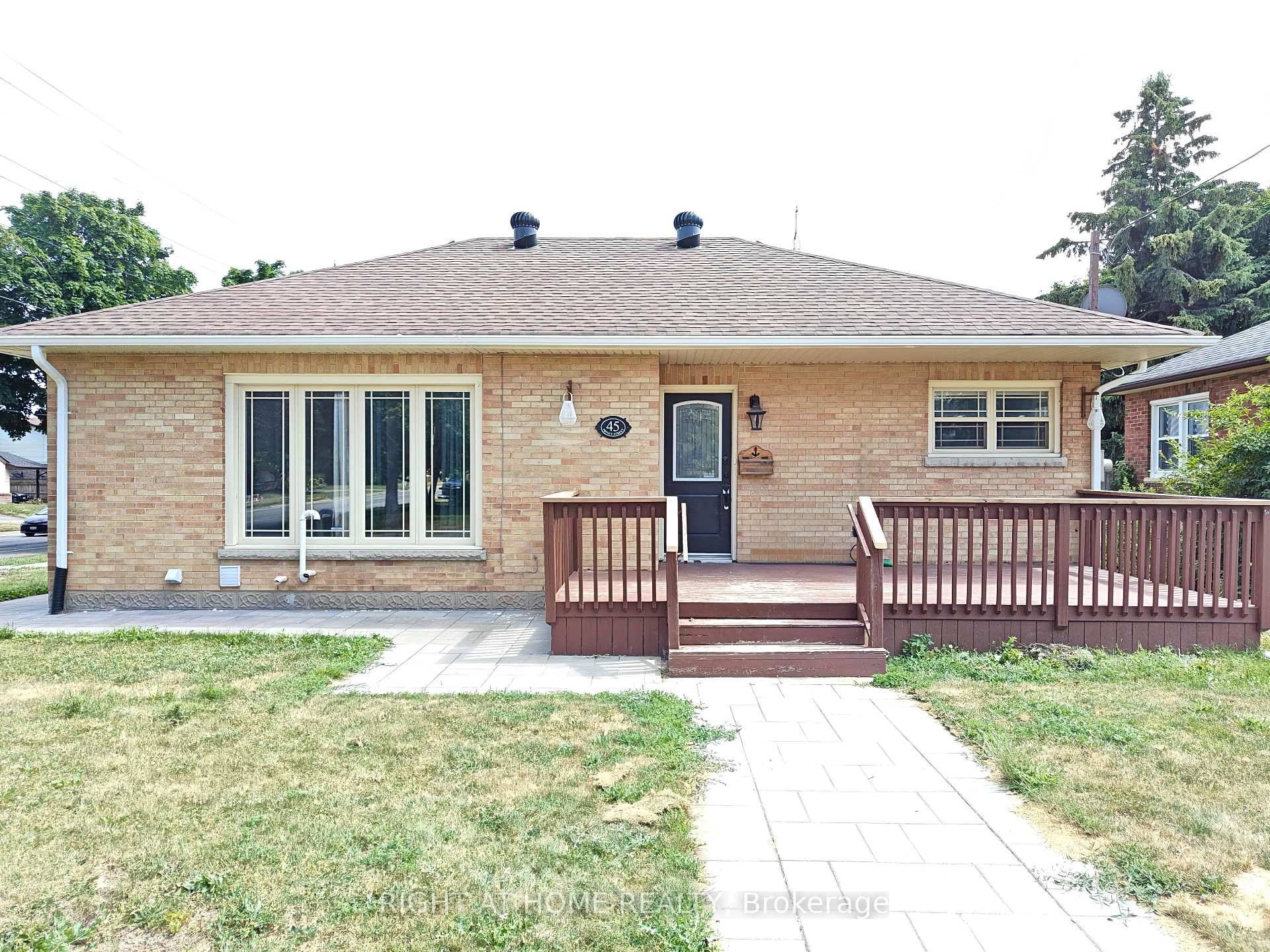2 year New Renovation Cozy home with 3 bedrooms and is Ready For Move In condition.