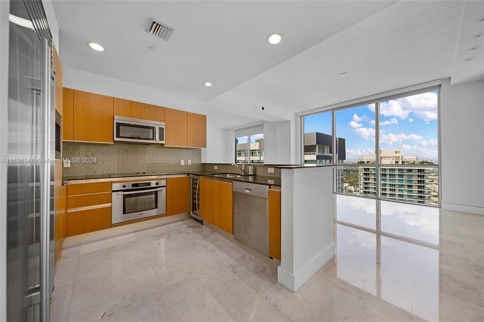 Exceptional Lower Penthouse in the sought after 1060 Brickell Condominium !